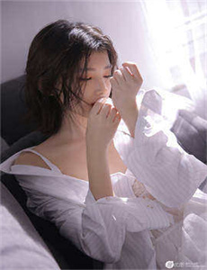 邻家女忧