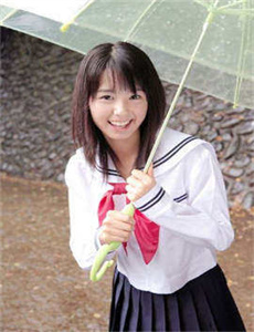 远藤绫